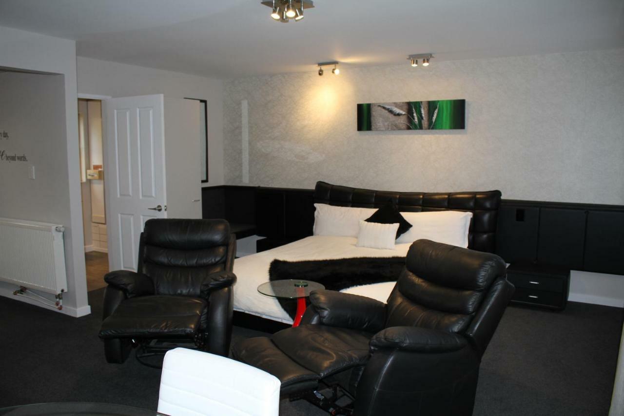 Motel Birchwood Manor